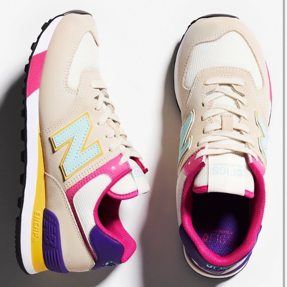 ISO... looking for a size 6 or 6.5. Not for sale.